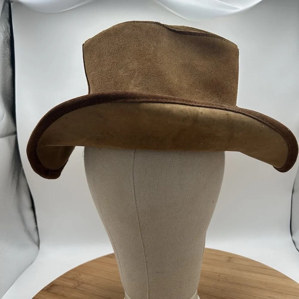 VTG  Leather Suede Mens Western SAVOY Hat With Feather Accent Size Medium 6 5/8